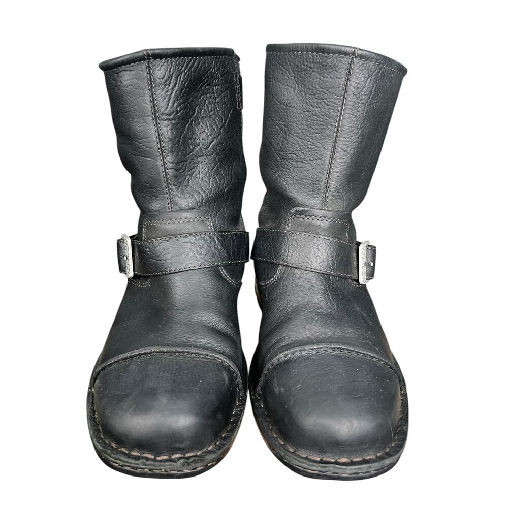 UGG Men’s Rockville II Black Leather Shearling Lined Engineer Boots Size 9 - Picture 7 of 11